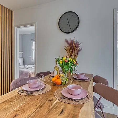 Apartment Przytulny Z Prywatna Sauna - 5d